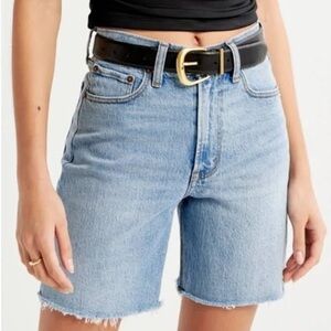 Abercrombie 7” dad short high rise 29/8